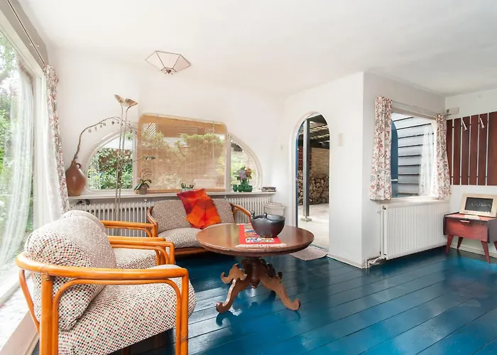 度假居 Near Forest & *